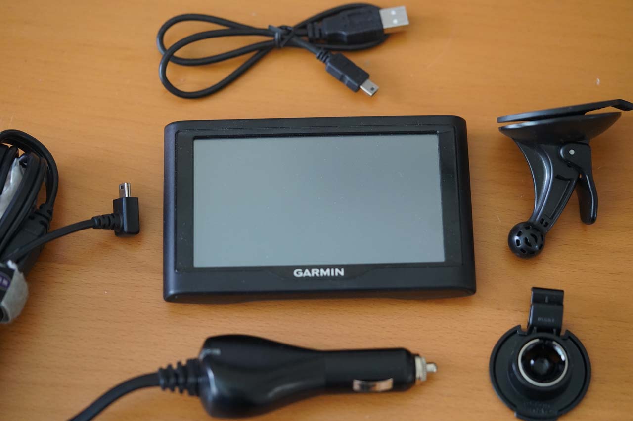 gps portable navigation device